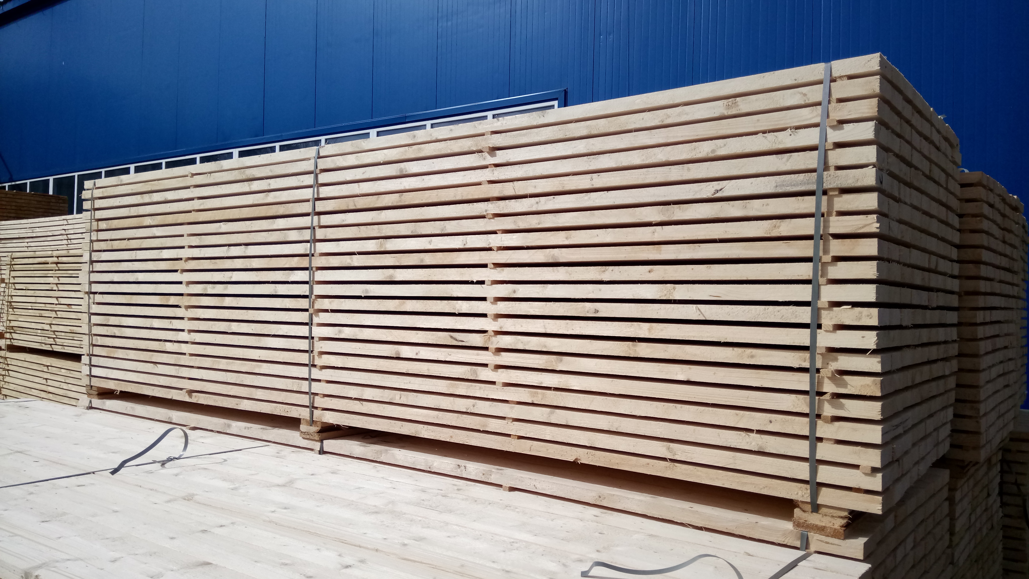 Доска обрезная 75x150x6000 мм, сорт 2, естественной влажности